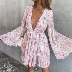 plunging neck pleated floral dress